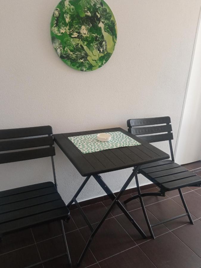 Guest House Inara نيوم المظهر الخارجي الصورة